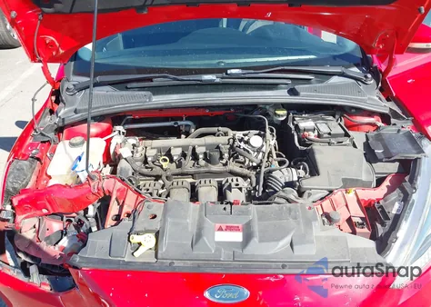 2016 Ford Focus Se from USA, damaged, VIN 1FADP3F21GL365261